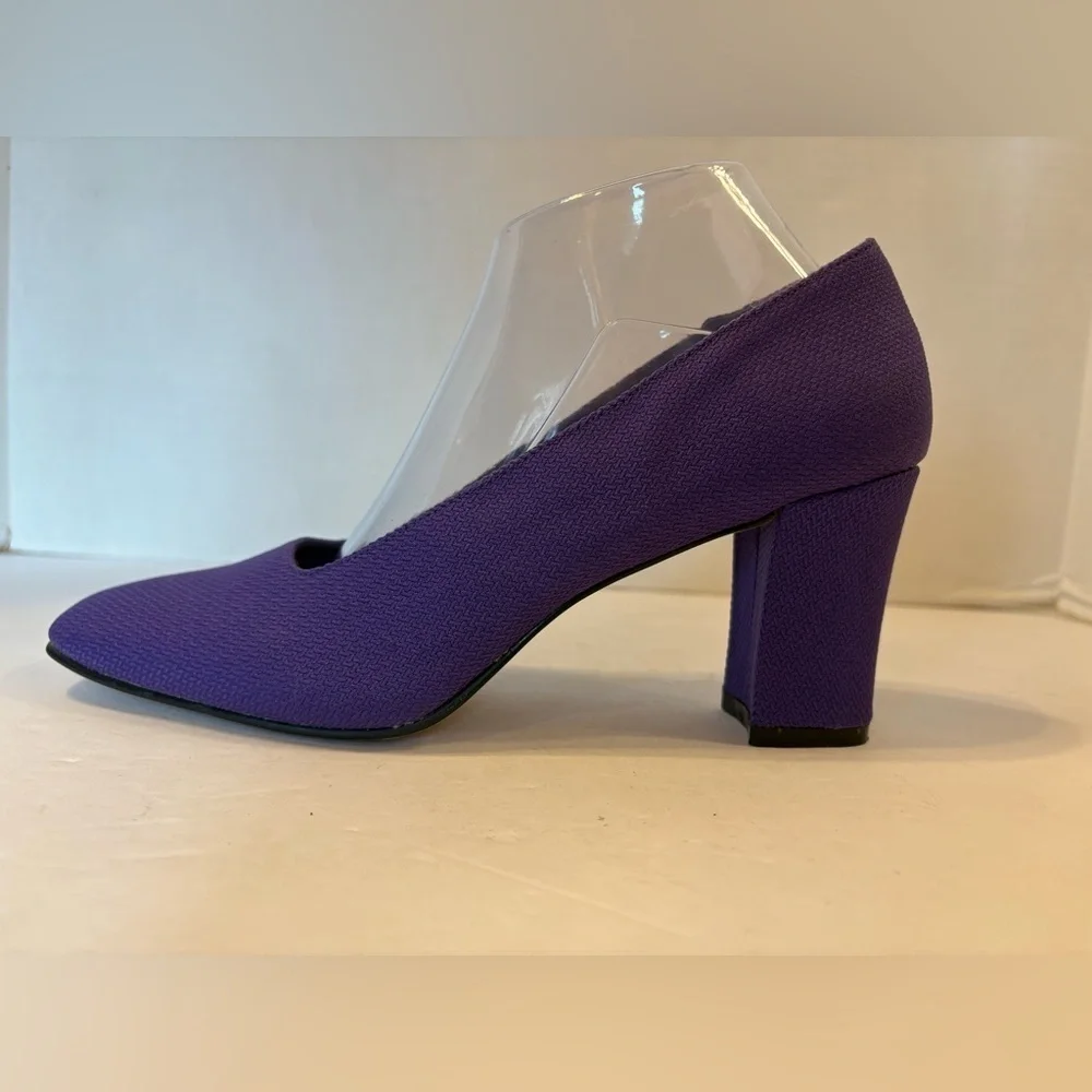 Classique purple fabric block heel pumps shoes size 9.5